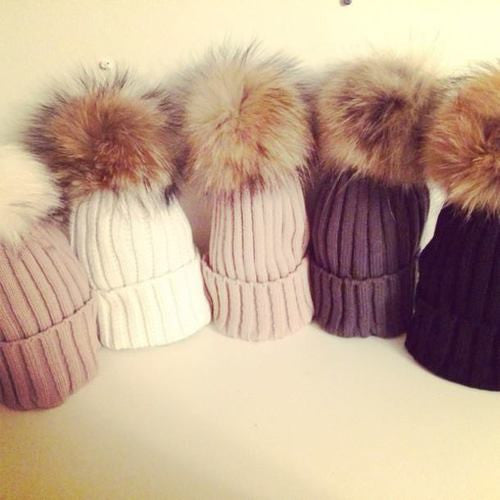 LUX FUR POM BEANIE MORE COLORS+